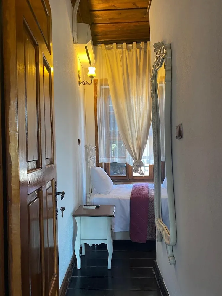 Standard Tek Kişilik Oda