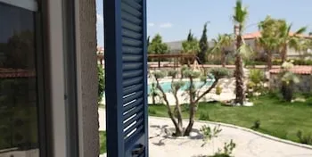 Igdeli Han Hotel