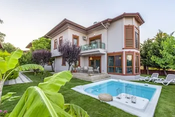 Vista Villas & Suites