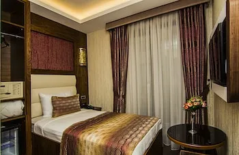 Vertu Hotel