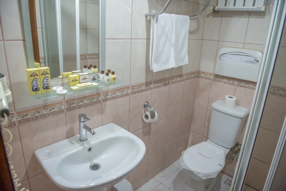 Standard Üç Kişilik Oda