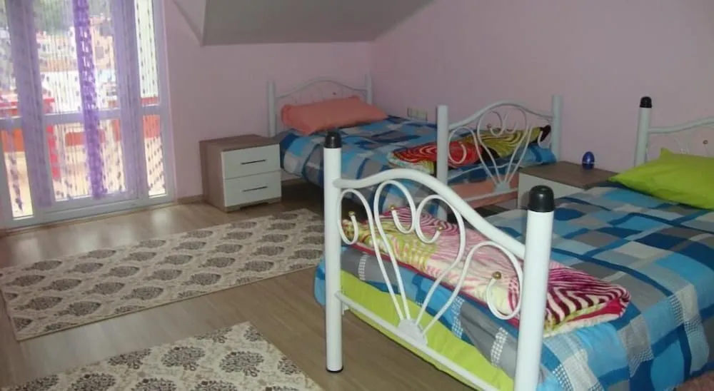 Apart Daire, Teras