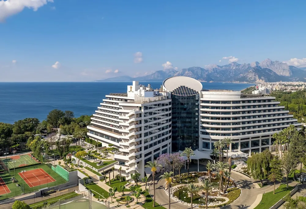 Rixos Downtown Antalya Her Şey Dâhil - The Land of Legends Erişimi