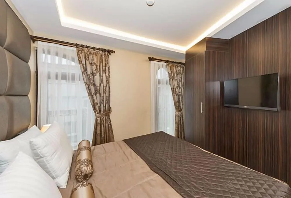 Standard Tek Büyük Yataklı Oda