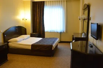 Genç Yazıcı Hotel Uludağ