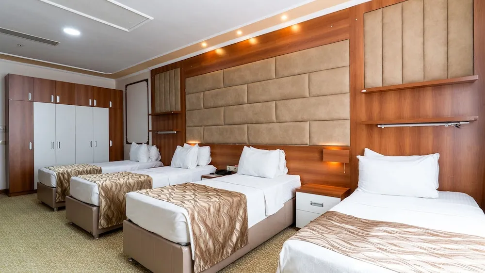 Standard Dört Kişilik Oda