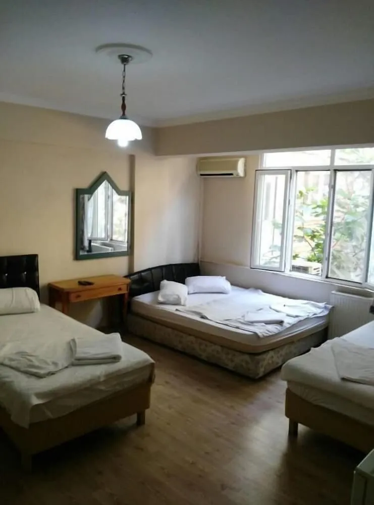 Standard Dört Kişilik Oda