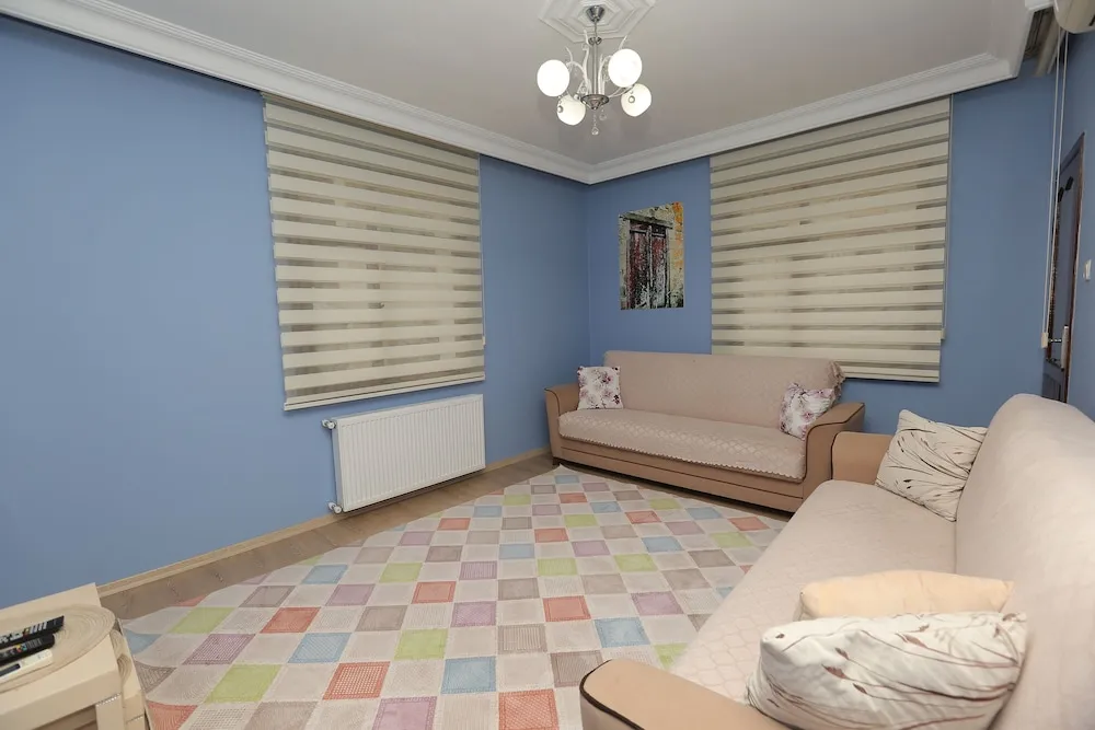 Family Apart Daire (2nd Floor)