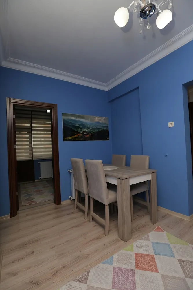 Family Apart Daire (2nd Floor)