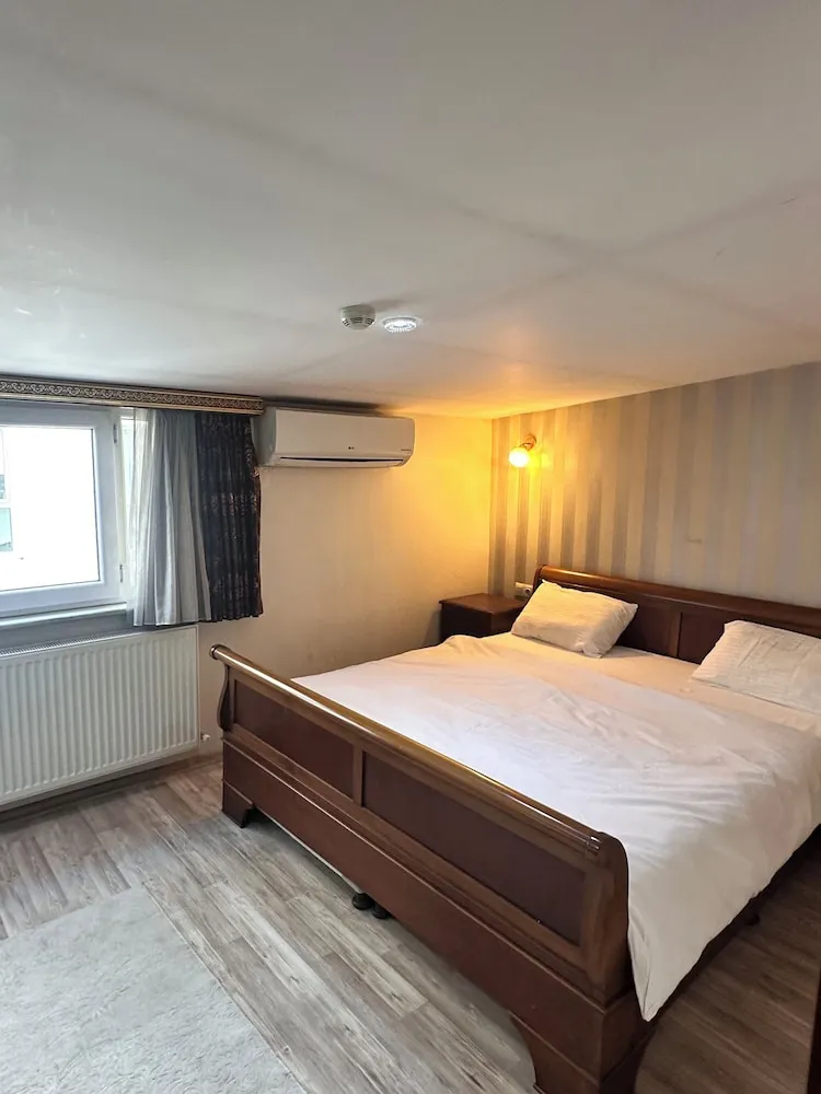 Honeymoon Daire