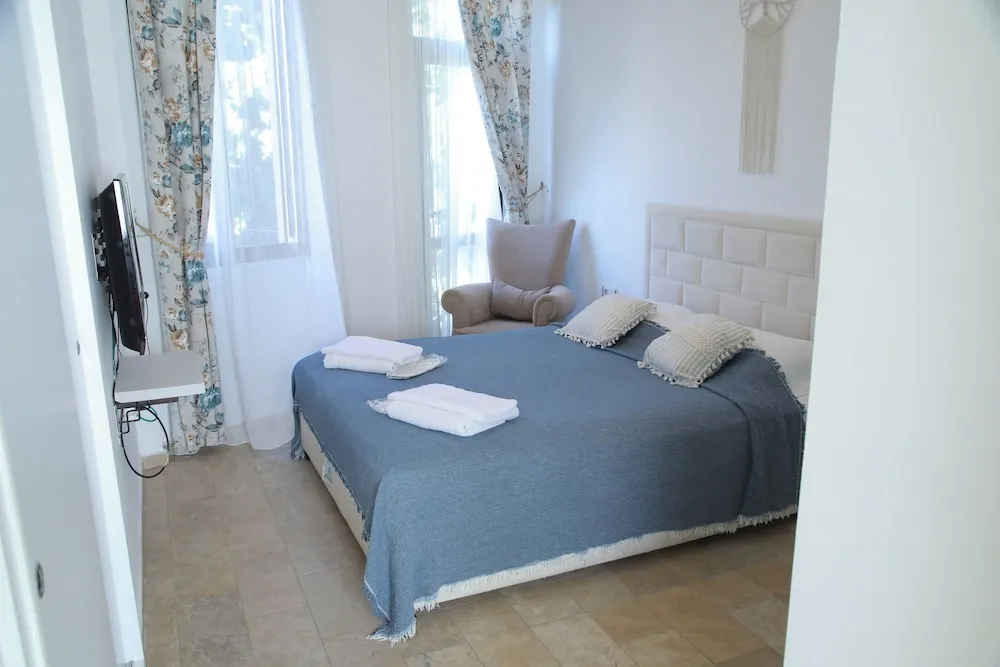 Deluxe Tek Büyük veya İki Ayrı Yataklı Oda, Balkon