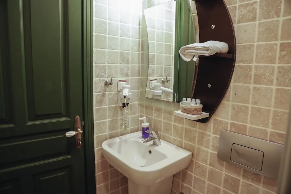 Standard Tek Büyük veya İki Ayrı Yataklı Oda