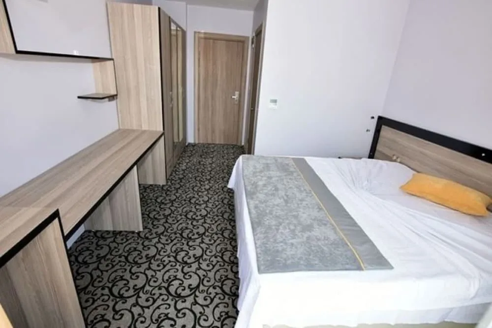 Standard Oda, Şehir Manzaralı