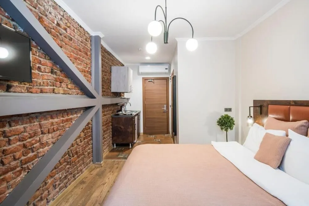 Junior Suite with Balcony