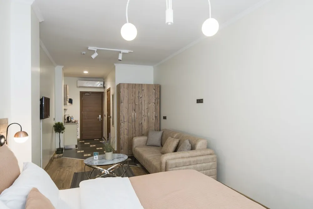 Deluxe Stüdyo Süit