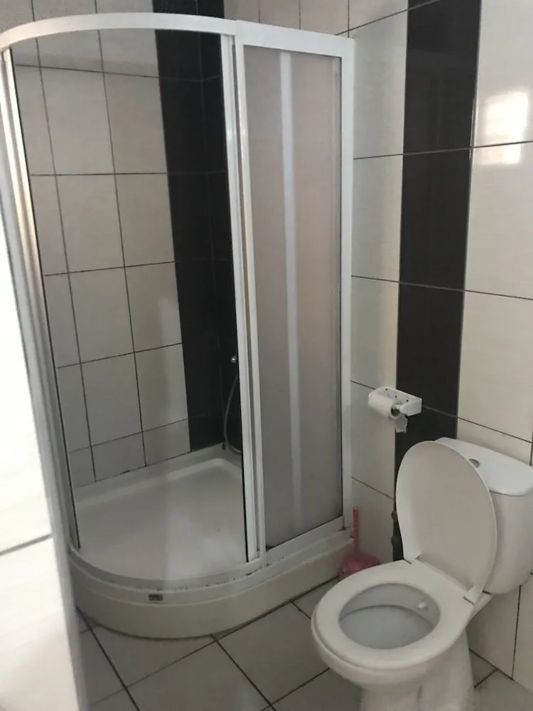 Standard Dört Kişilik Oda