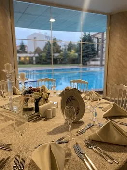 Hotel Excellence Inn