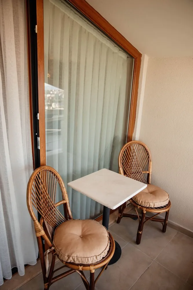 Panoramic Tek Büyük Yataklı Oda