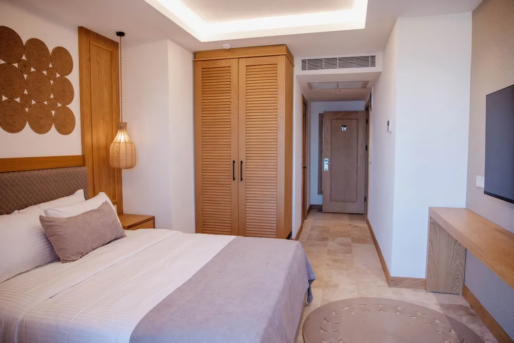 Comfort Tek Büyük Yataklı Oda