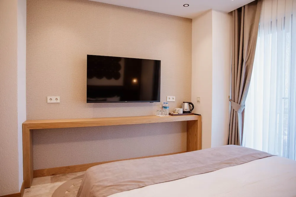 Comfort Tek Büyük Yataklı Oda
