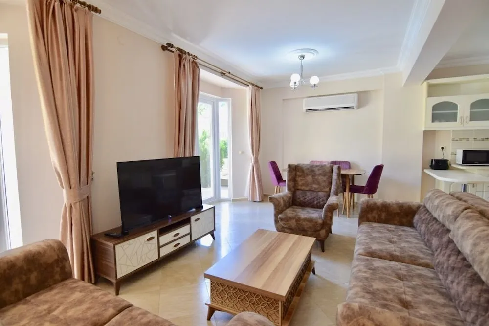 Villa, 4 Yatak Odası, Kişiye Özel Havuzlu