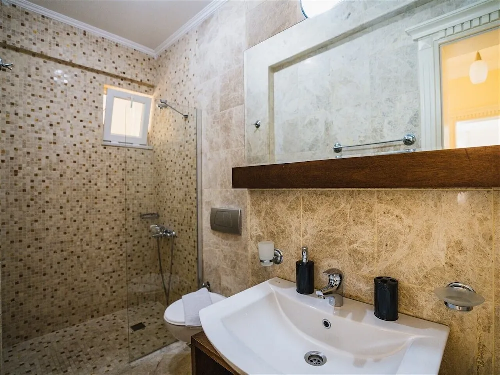 Villa, 4 Yatak Odası, Kişiye Özel Havuzlu