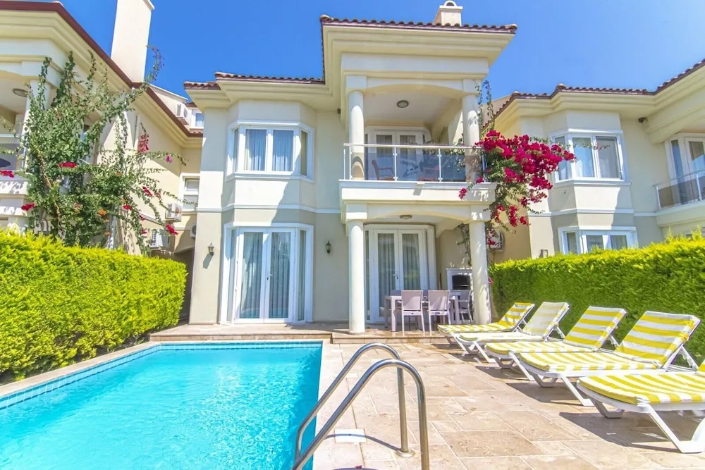 Villa, 5 Yatak Odası, Kişiye Özel Havuzlu