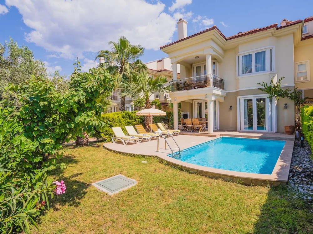 Villa, 5 Yatak Odası, Kişiye Özel Havuzlu