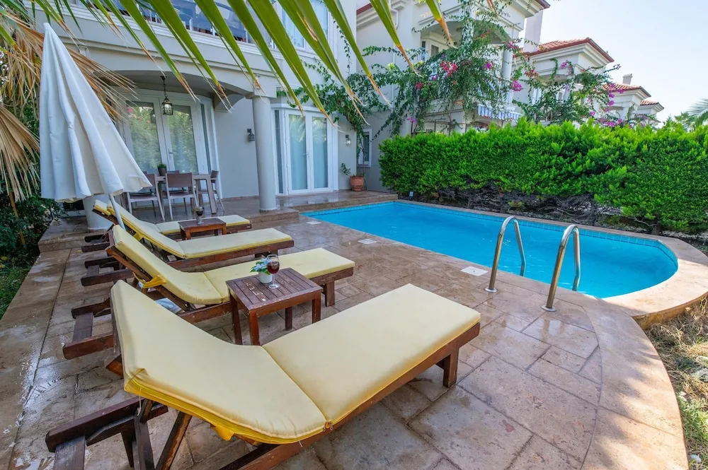 Villa, 5 Yatak Odası, Kişiye Özel Havuzlu
