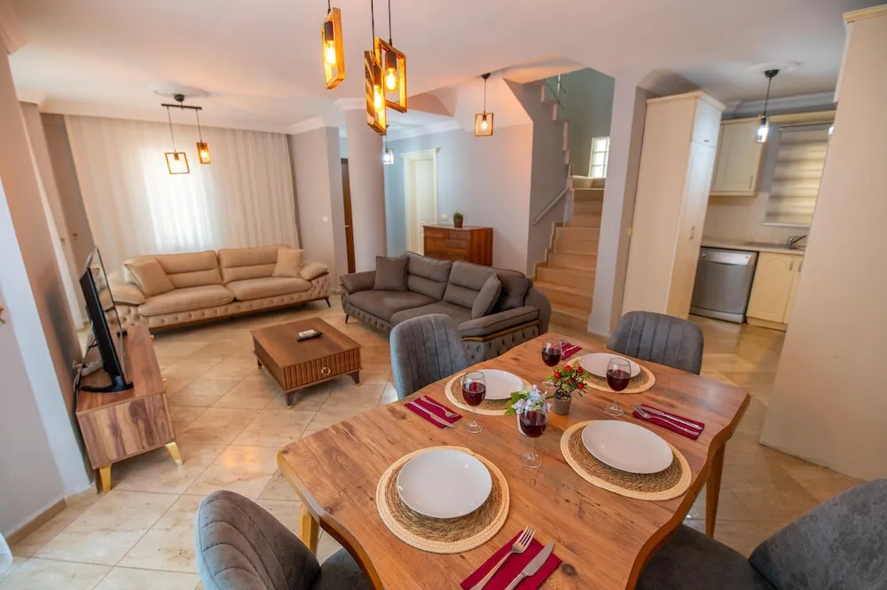 Villa, 5 Yatak Odası, Kişiye Özel Havuzlu