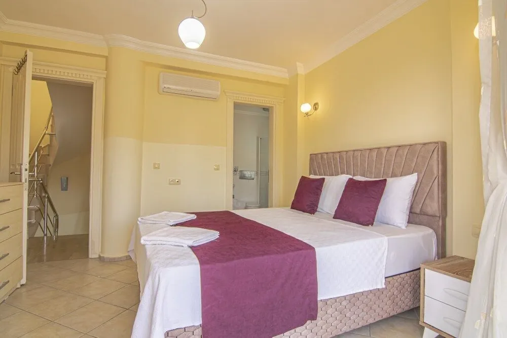 Villa, 5 Yatak Odası, Kişiye Özel Havuzlu