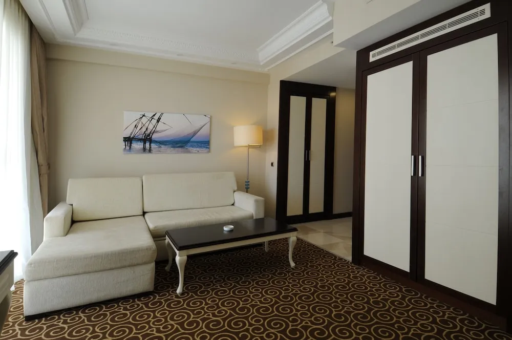 Suite Room