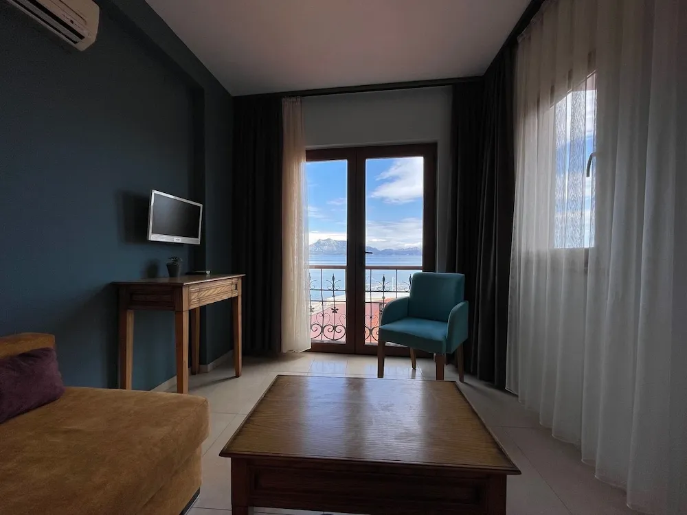 Deluxe Süit, Deniz Manzaralı (1+1)