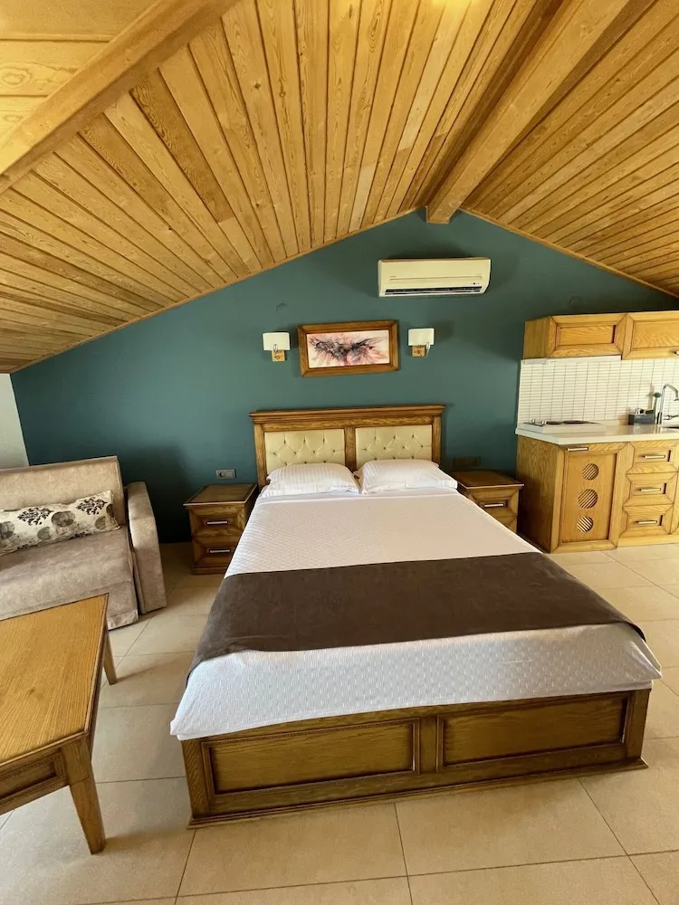 Deluxe Tek Büyük Yataklı Oda, 1 Yatak Odası, Sigara İçilmez, Deniz Manzaralı