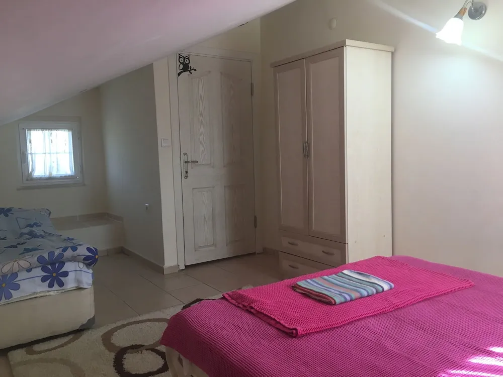 Apart Daire, 2 Yatak Odası, Havuz Manzaralı