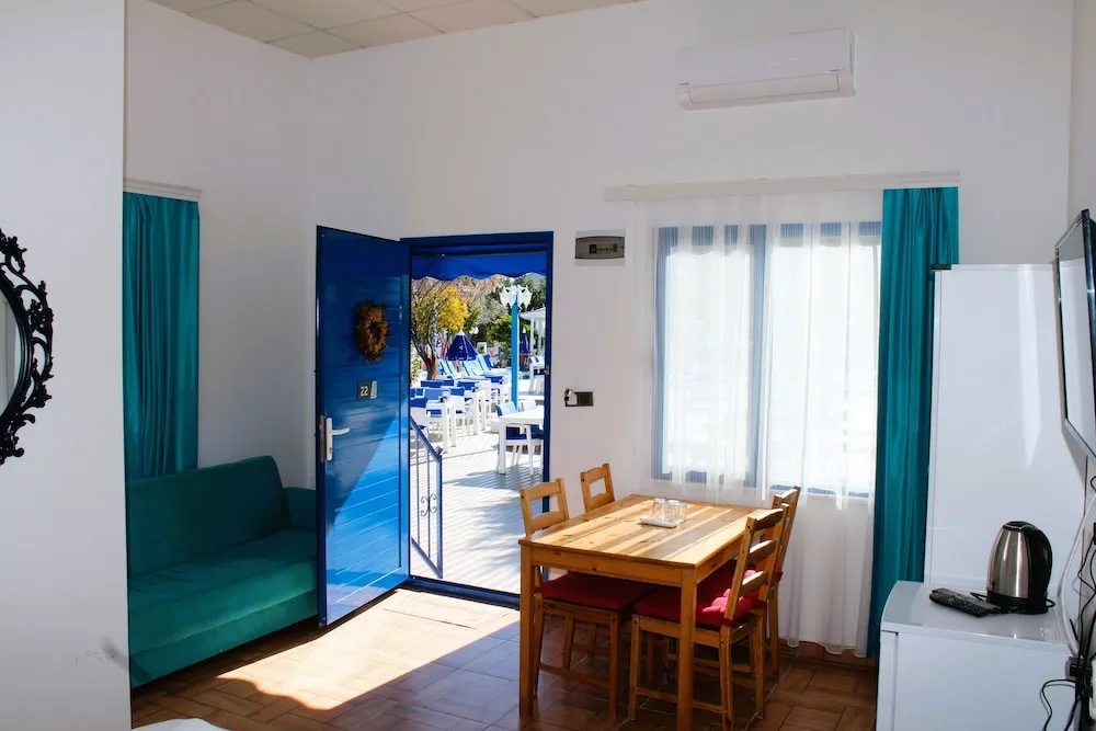 Economy Oda, Veranda, Bahçe Manzaralı