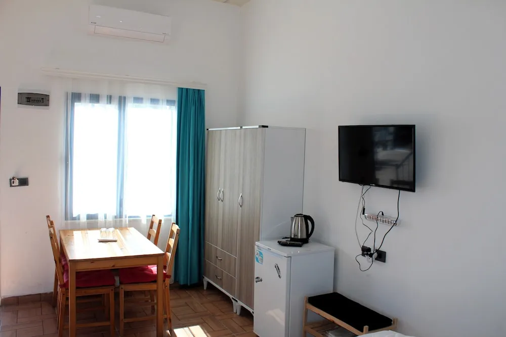 Economy Oda, Veranda, Bahçe Manzaralı