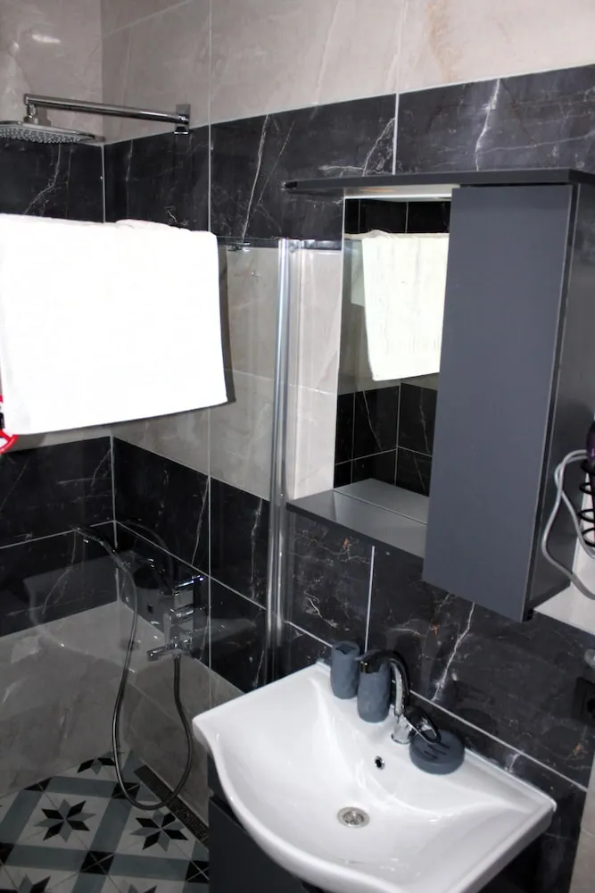 Economy Oda, Birden Çok Yatak, Veranda, Bahçe Manzaralı