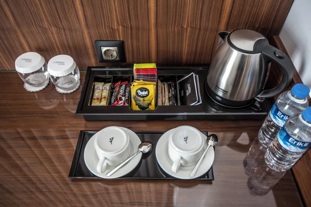 Standard Tek Büyük Yataklı Oda