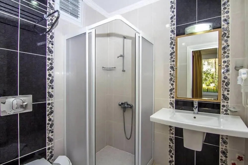 Economy Tek Büyük veya İki Ayrı Yataklı Oda, 1 Çift Kişilik veya 2 Tek Kişilik Yatak