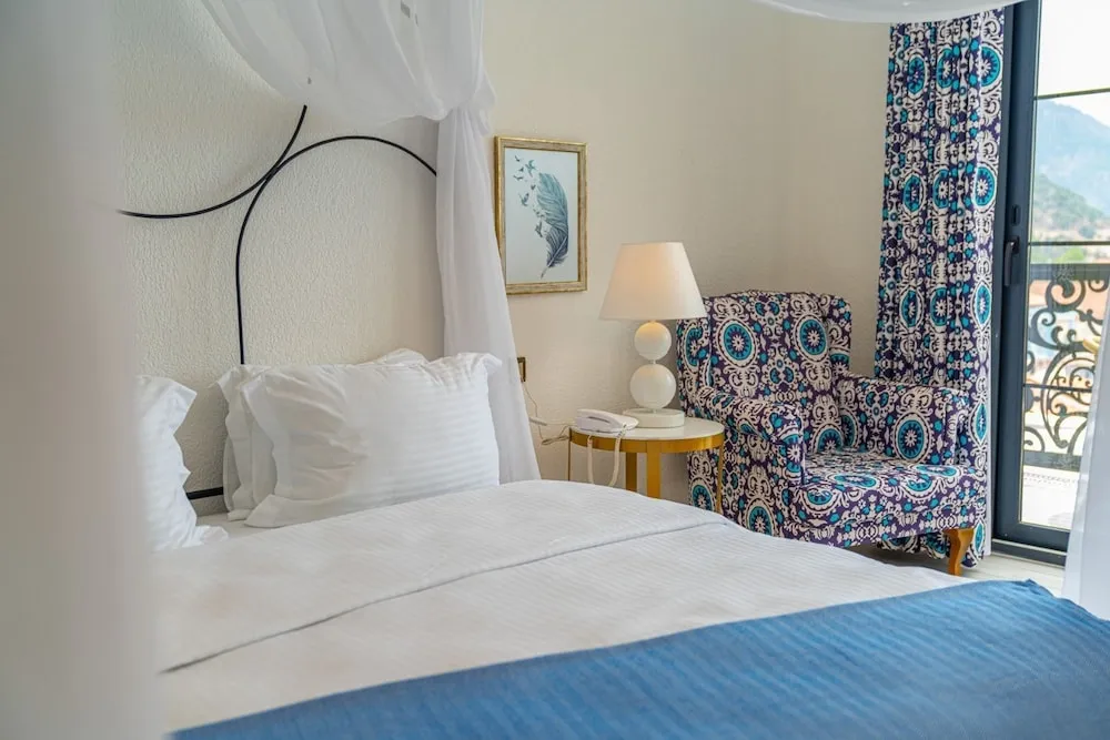 Premium Oda, 1 En Büyük (King) Boy Yatak