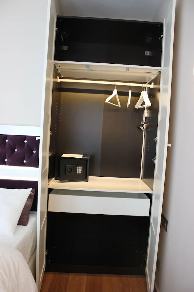 Design Stüdyo, Balkon