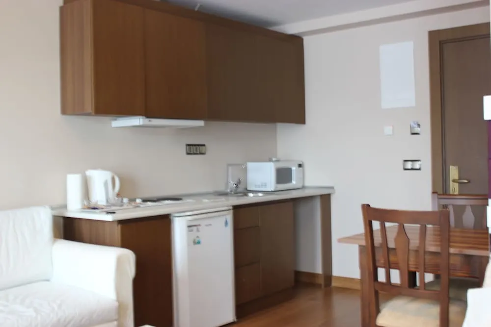 Design Stüdyo, Balkon