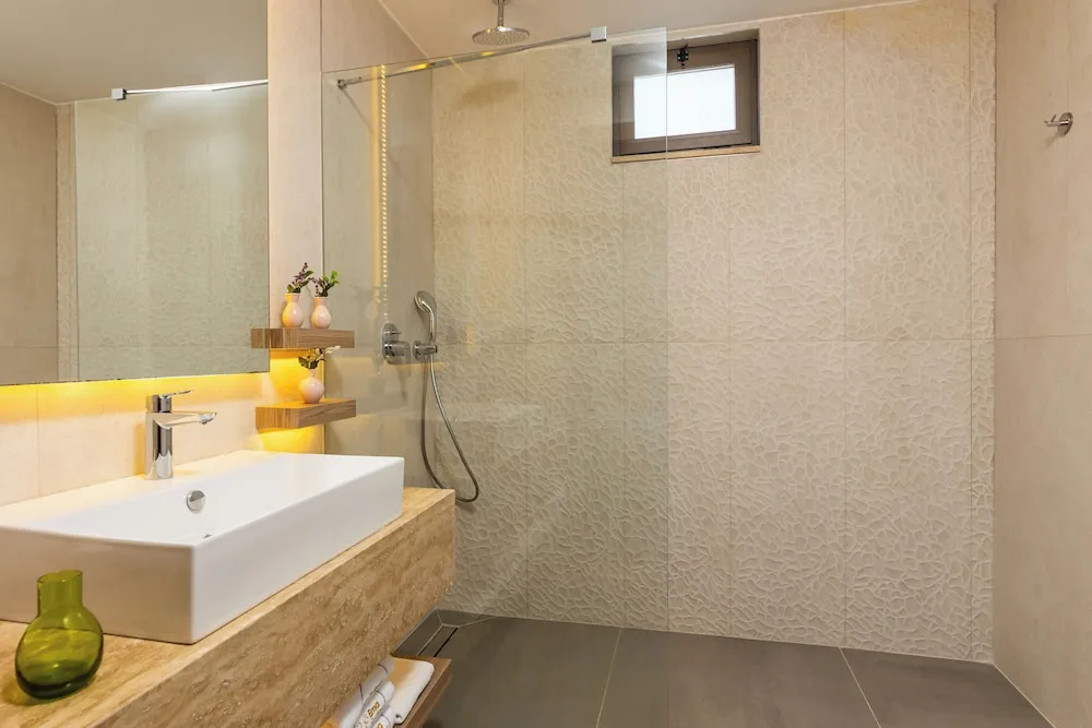 Economy Oda, Şehir Manzaralı