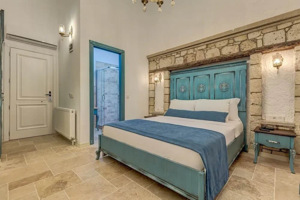 Deluxe Oda, 1 Büyük (Queen) Boy Yatak, Balkon, Şehir Manzaralı