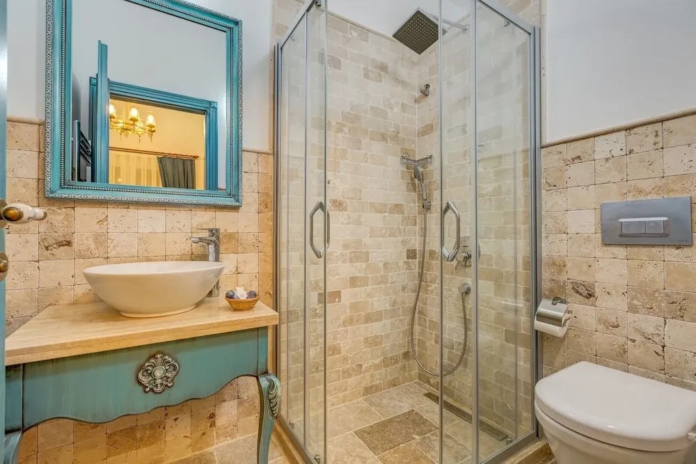 Deluxe Oda, 1 Büyük (Queen) Boy Yatak, Balkon, Şehir Manzaralı
