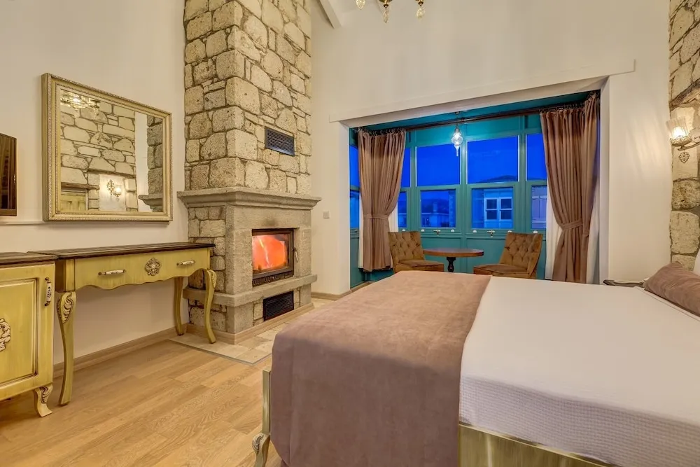 Deluxe Oda, Birden Çok Yatak, Şömine, Şehir Manzaralı