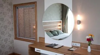 Fourway Hotel SPA & Restaurant