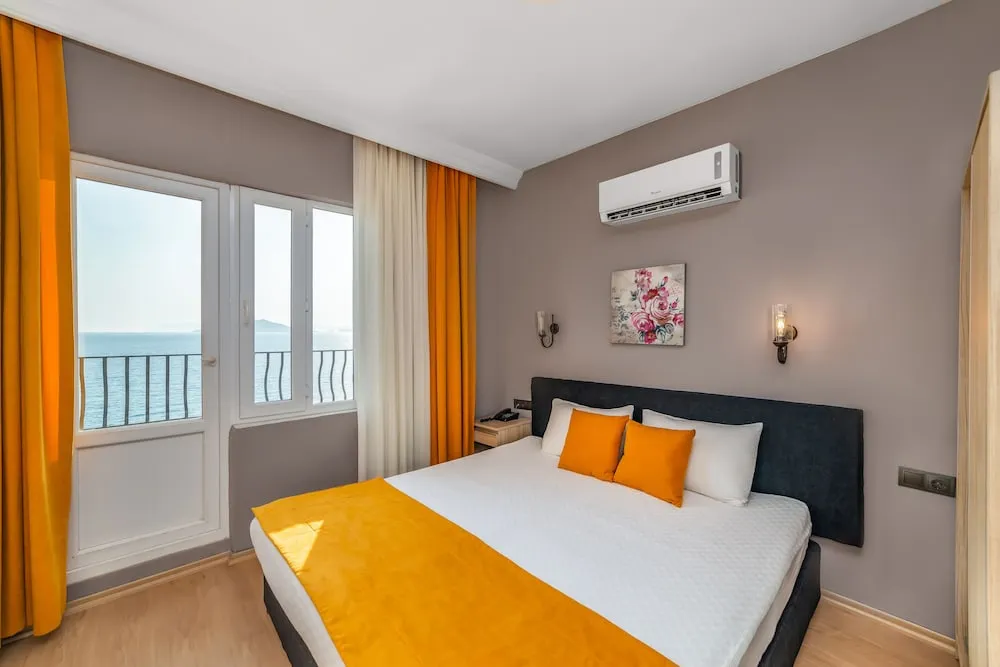 Standard Tek Büyük Yataklı Oda, Deniz Manzaralı