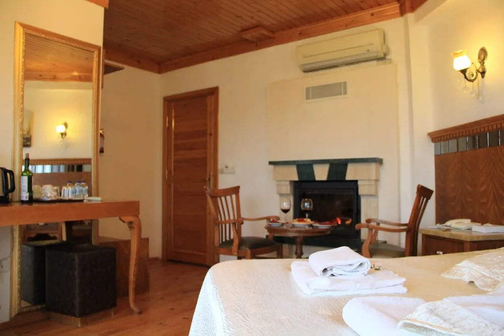 Deluxe Oda, Şömine, Deniz Manzaralı